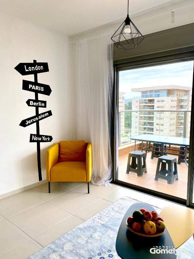 • Spacious Apartment In Trendy Akko/Acre • Екстер'єр фото