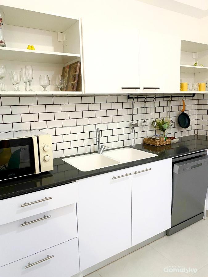 • Spacious Apartment In Trendy Akko/Acre • Екстер'єр фото