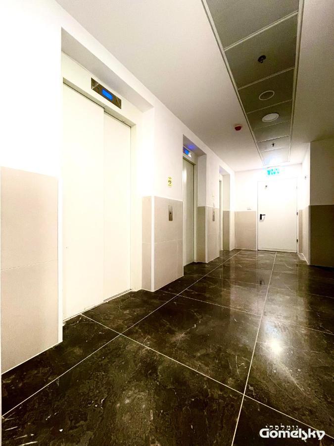 • Spacious Apartment In Trendy Akko/Acre • Екстер'єр фото